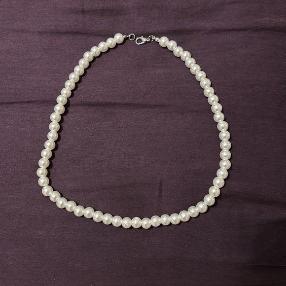 🫧 Pearl Necklace 🫧 - Picture 1 of 2